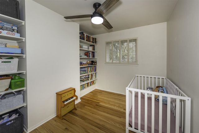 827 N Mansfield Street, Ypsilanti, MI 48197