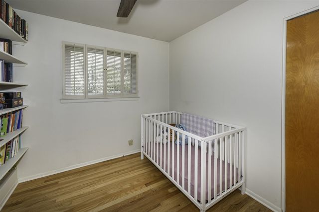 827 N Mansfield Street, Ypsilanti, MI 48197