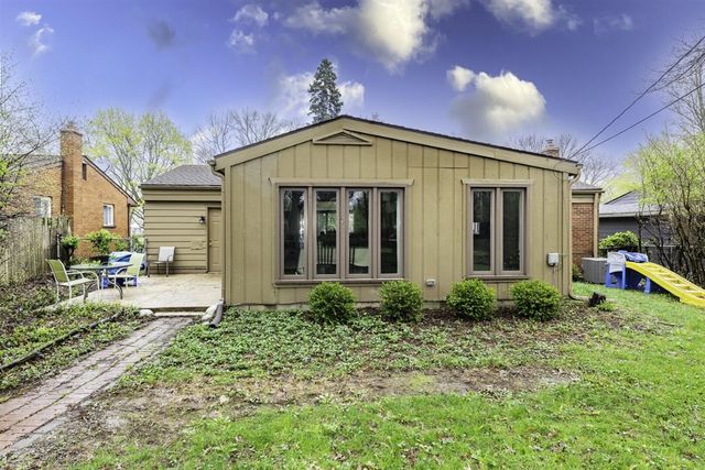 827 N Mansfield Street, Ypsilanti, MI 48197