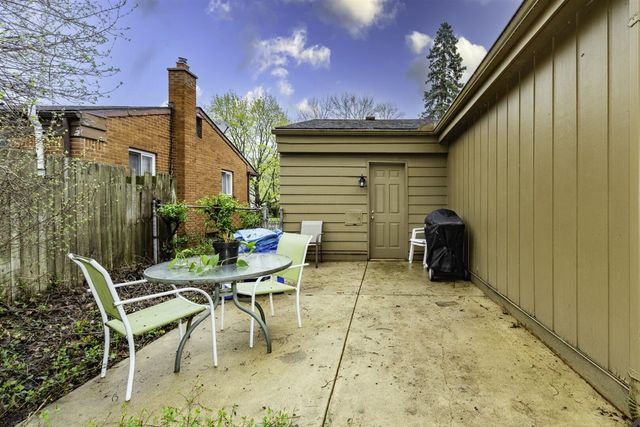 827 N Mansfield Street, Ypsilanti, MI 48197