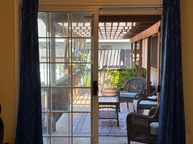 2134 Navajo Ct, Oakdale, CA 95361