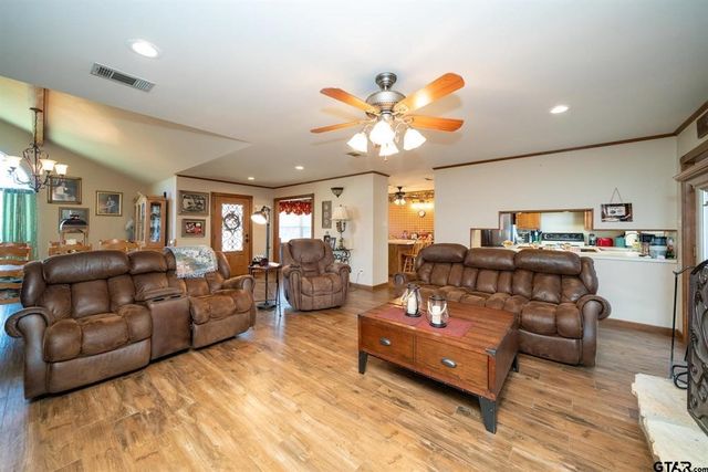 4220 FM 235, Jacksonville, TX 75766