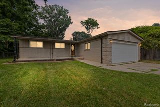 30371 Park Lane, Southfield, MI 48076