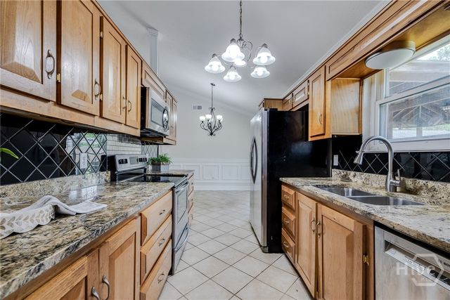 1340 Whitfield Park Drive, Savannah, GA 31406