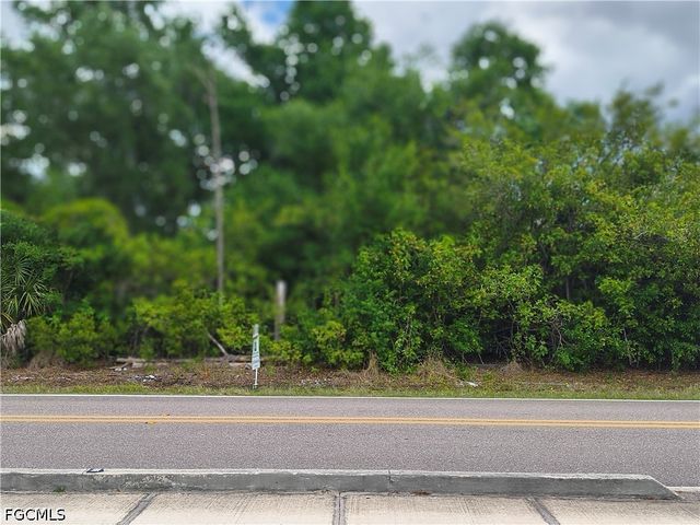 348 Orlando BLVD, Port Charlotte, FL 33954