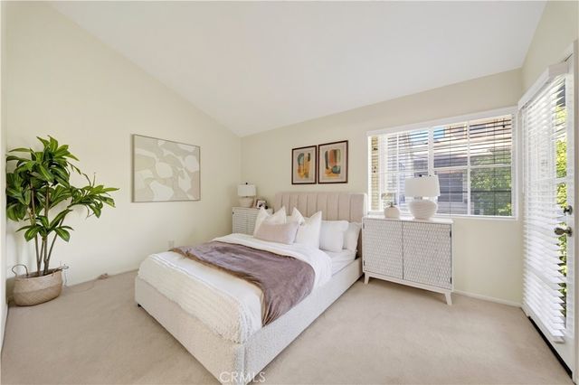 15365 Woodruff 8, Bellflower, CA 90706