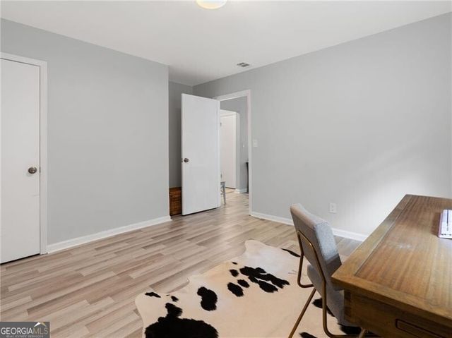 6851 Roswell Road H26, Atlanta, GA 30328