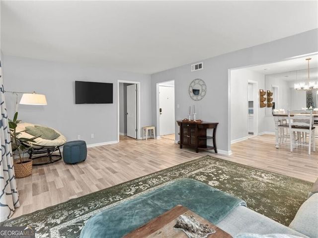 6851 Roswell Road H26, Atlanta, GA 30328