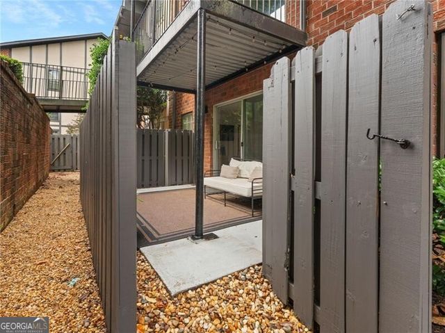 6851 Roswell Road H26, Atlanta, GA 30328