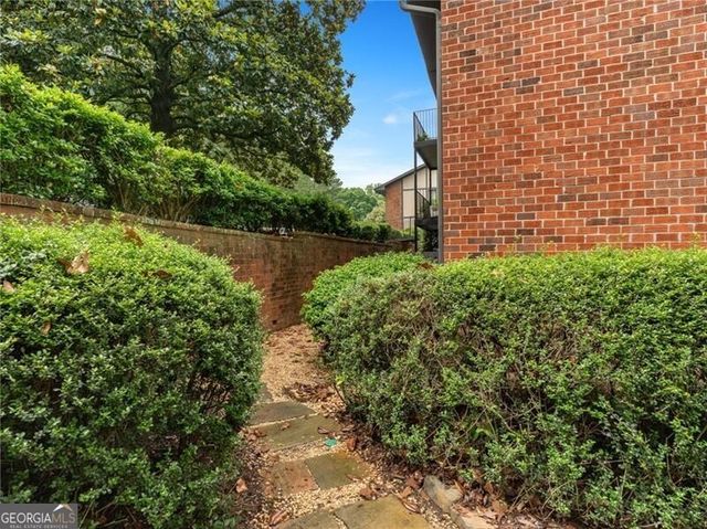 6851 Roswell Road H26, Atlanta, GA 30328