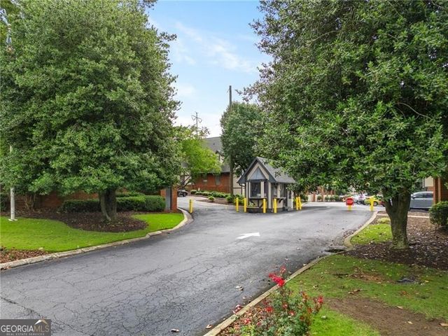 6851 Roswell Road H26, Atlanta, GA 30328