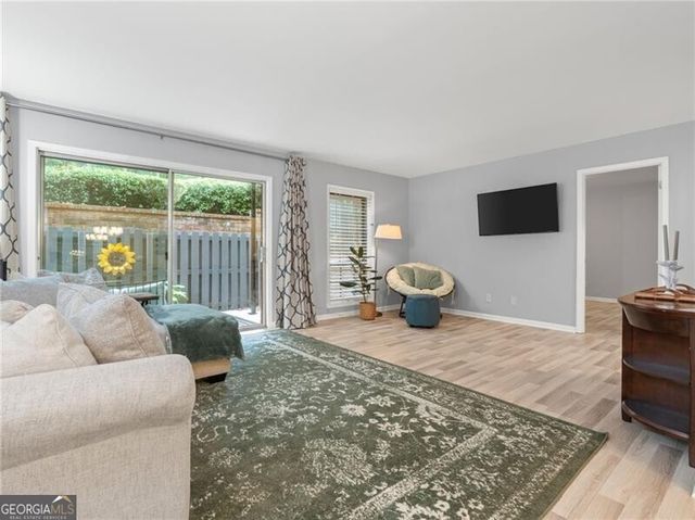 6851 Roswell Road H26, Atlanta, GA 30328