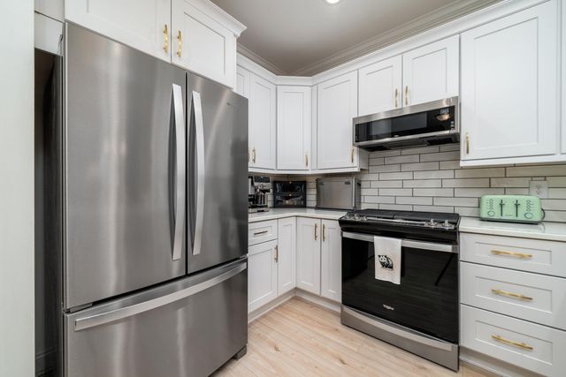 3571 Bagley Drive, Mount Pleasant, SC 29466