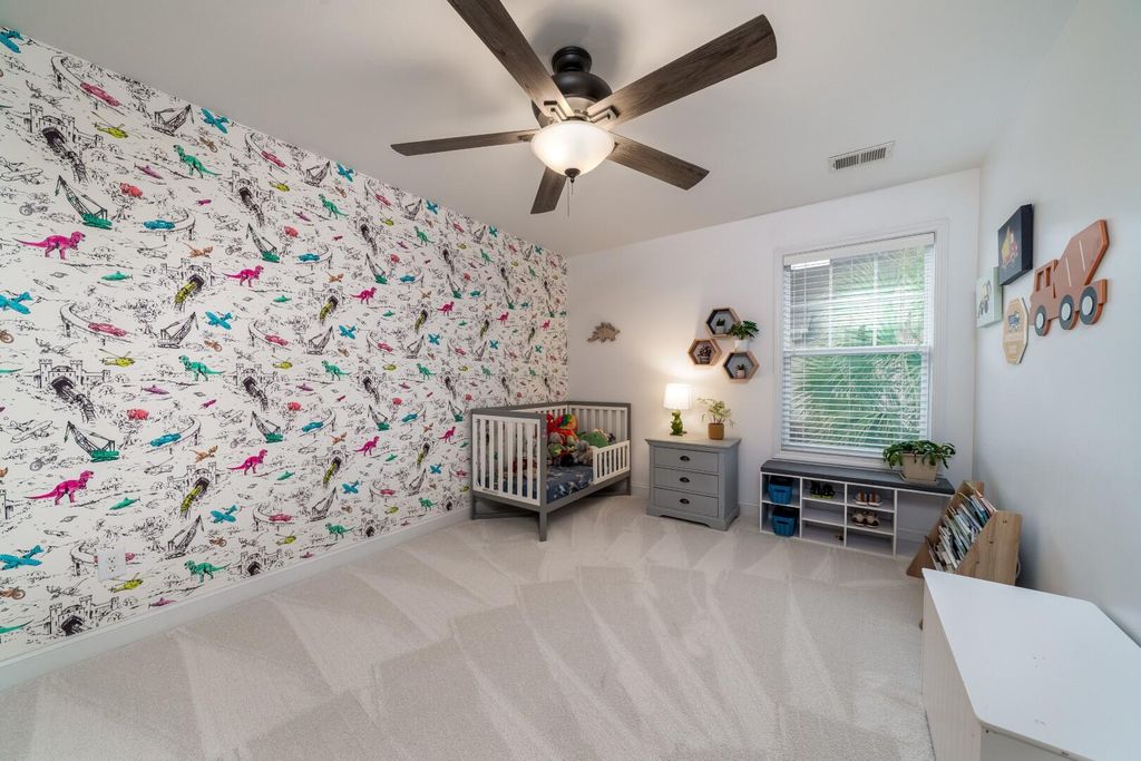 Image 20 of property listing at 3571 Bagley Drive, Mount Pleasant, SC 29466