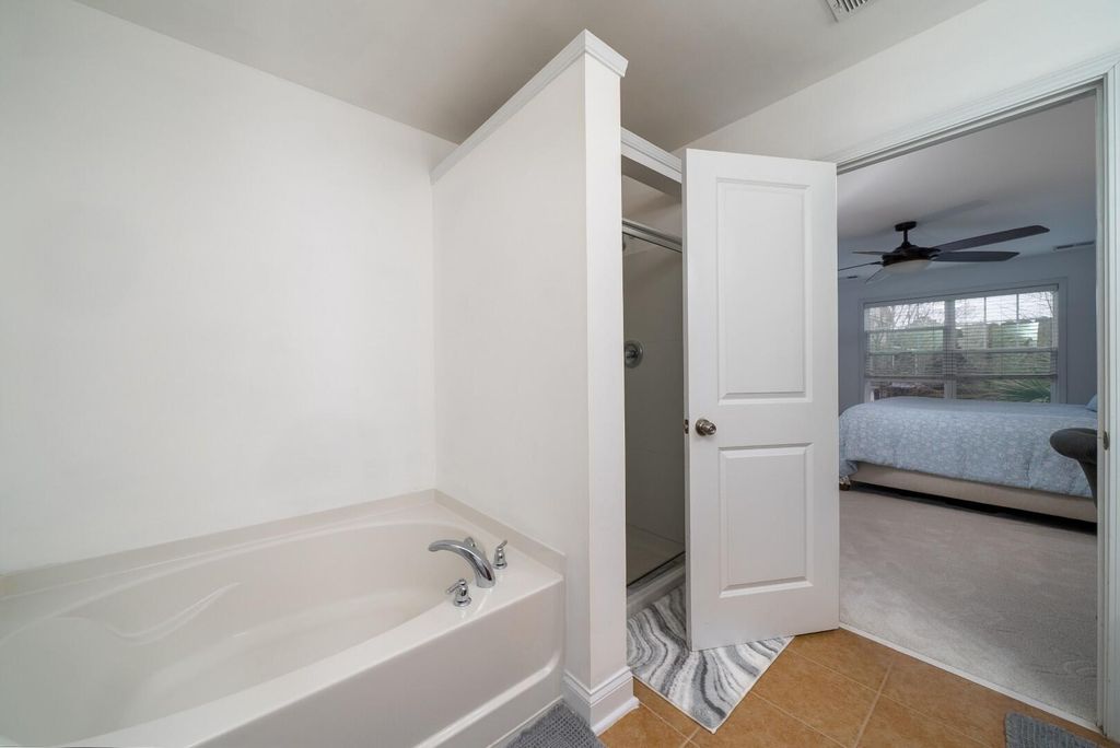 Image 29 of property listing at 3571 Bagley Drive, Mount Pleasant, SC 29466