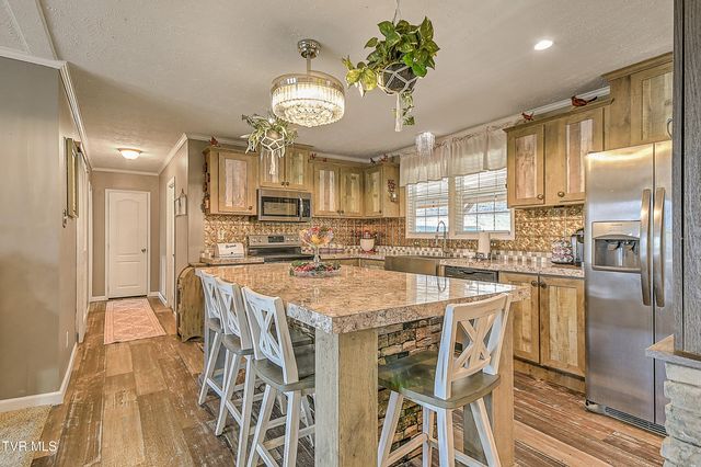 18378 Buffalo Pond Road, Bristol, VA 24202