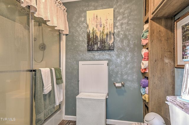 18378 Buffalo Pond Road, Bristol, VA 24202