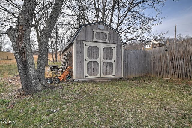 18378 Buffalo Pond Road, Bristol, VA 24202