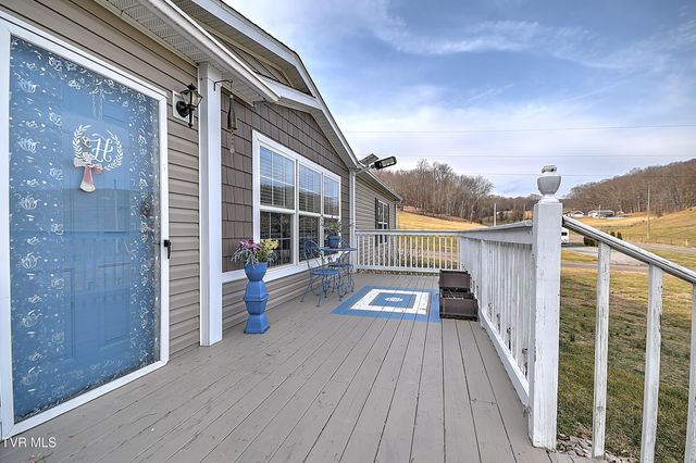 18378 Buffalo Pond Road, Bristol, VA 24202