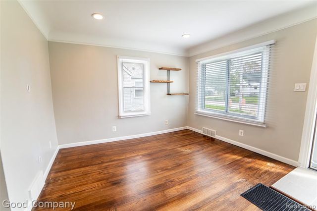 3991 Stolzenfeld Avenue, Warren, MI 48091