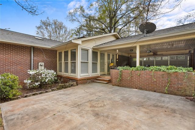 1211 Melbourne Drive, Anderson, SC 29621