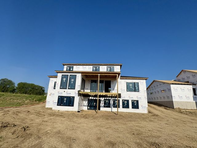 1385 S 81st Street, West Des Moines, IA 50266