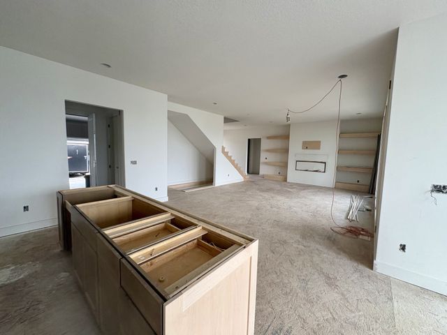 1385 S 81st Street, West Des Moines, IA 50266