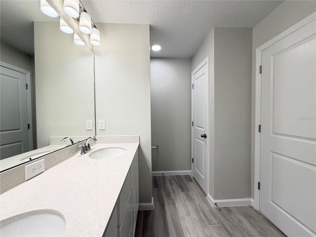 4120 CAMPSITE LOOP, Orlando, FL 32824