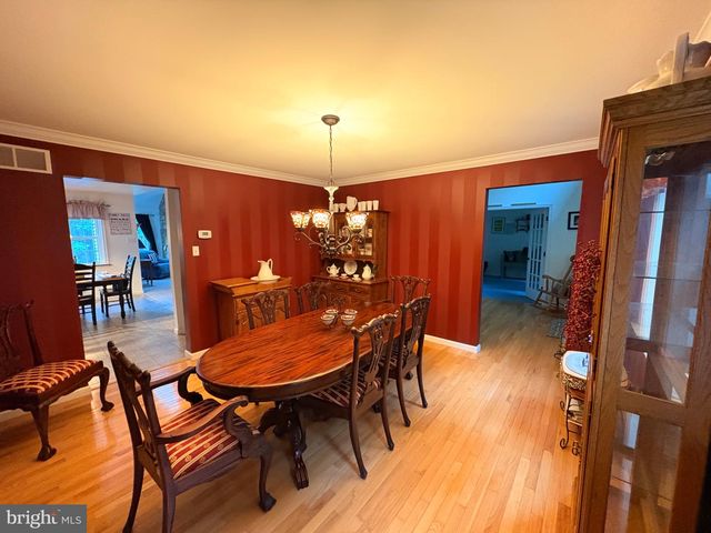 52 HESS RD, Boyertown, PA 19512