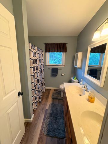 52 HESS RD, Boyertown, PA 19512