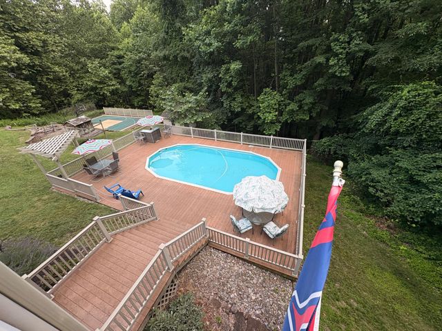 52 HESS RD, Boyertown, PA 19512
