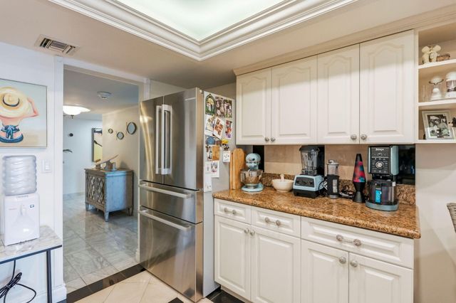 1800 S Ocean Blvd Apt 708, Lauderdale By The Sea, FL 33062