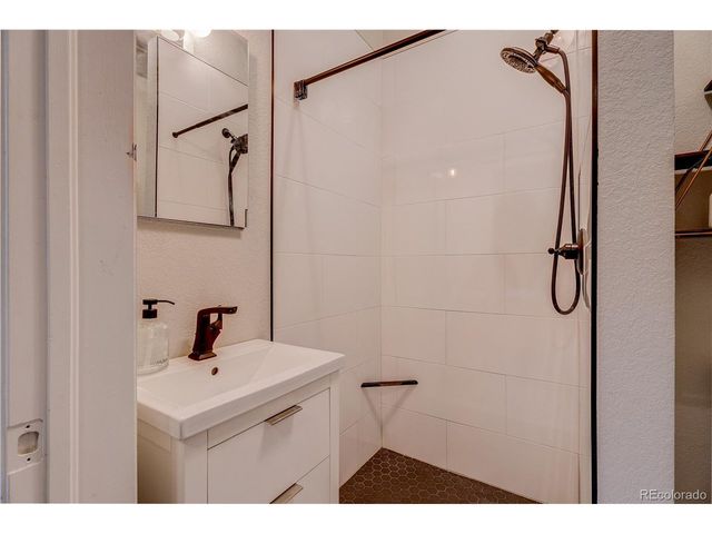 1650 N Pearl St 25, Denver, CO 80203