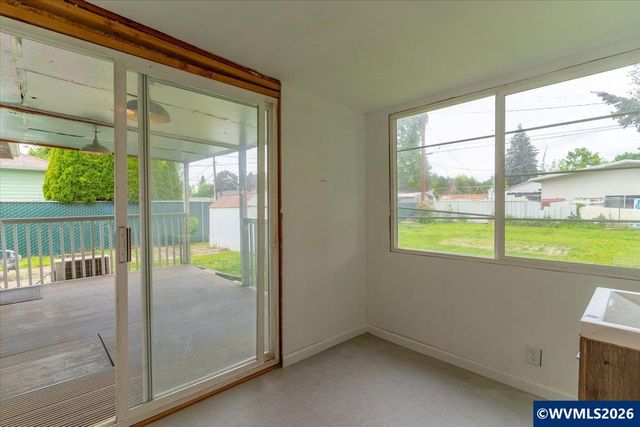 455 Marino Dr N, Keizer, OR 97303