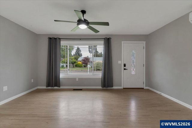 455 Marino Dr N, Keizer, OR 97303