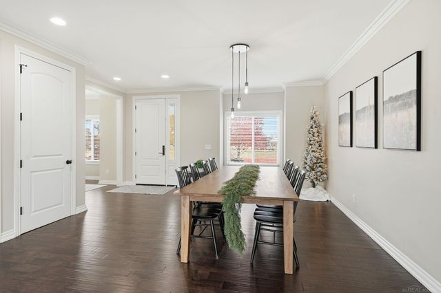 922 Chelsea Boulevard, Oxford Twp, MI 48371