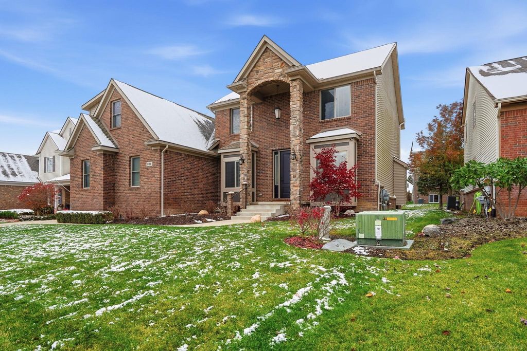 922 Chelsea Boulevard, Oxford Twp, MI 48371