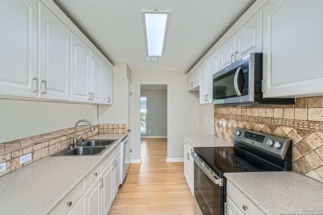 7123 Winter Ridge, Converse, TX 78109