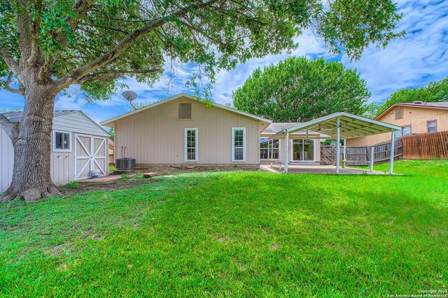 7123 Winter Ridge, Converse, TX 78109