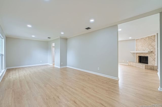 7123 Winter Ridge, Converse, TX 78109