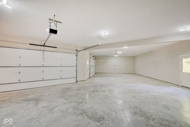 3621 Olive Branch Road, Greenwood, IN 46143