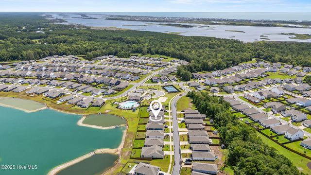 3025 Course Lane, Surf City, NC 28445