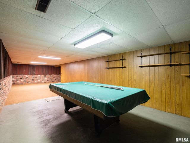 216 SCHRAMM Drive, Pekin, IL 61554