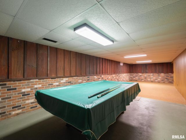 216 SCHRAMM Drive, Pekin, IL 61554