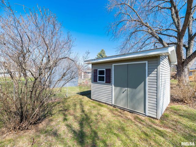 216 SCHRAMM Drive, Pekin, IL 61554