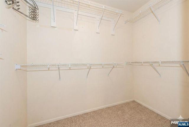 4125 Hilltop Road, Mahwah, NJ 07430