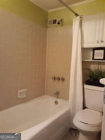 300 W Peachtree Street 3I, Atlanta, GA 30308