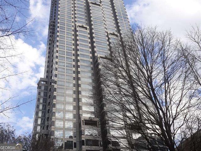 300 W Peachtree Street 3I, Atlanta, GA 30308