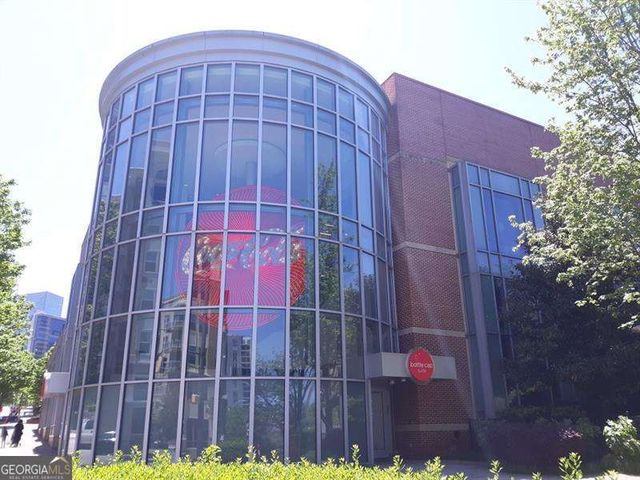 300 W Peachtree Street 3I, Atlanta, GA 30308