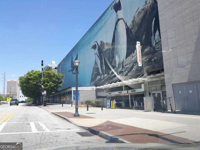 300 W Peachtree Street 3I, Atlanta, GA 30308